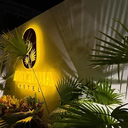 Hotel Arcadia *