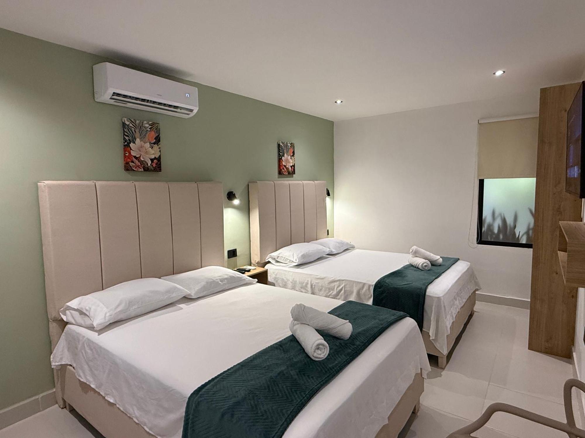Hotel Arcadia *